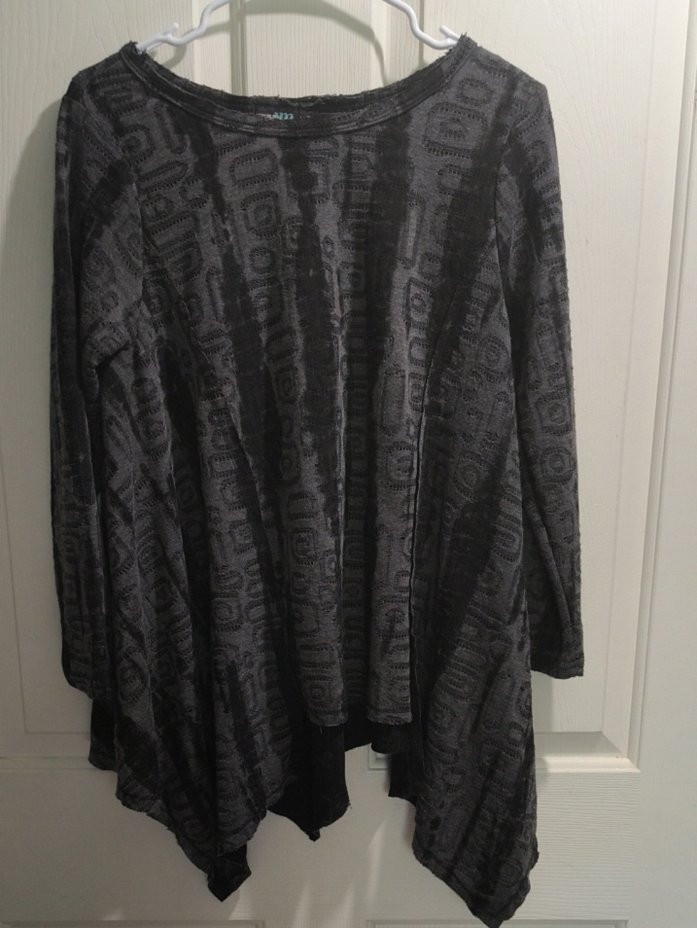 Women's Charcoal Patterned Scoop Neck Tunic Sweater
